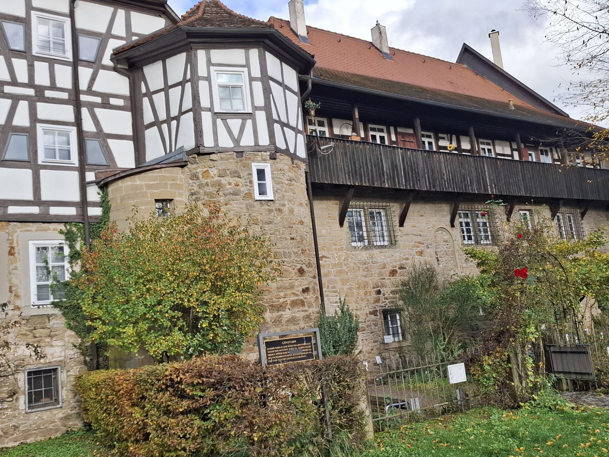 Öhringen, Hohenlohe (innovativ und bewunderungswert) Эринген, Гогенлоэ (удивительные инновации)